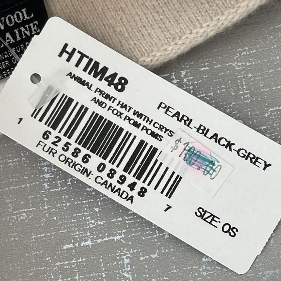 Mitchie's Animal Print Crystal 100% Wool Beanie Winter Hat Fox Fur Pom Pom OS - Picture 7 of 9